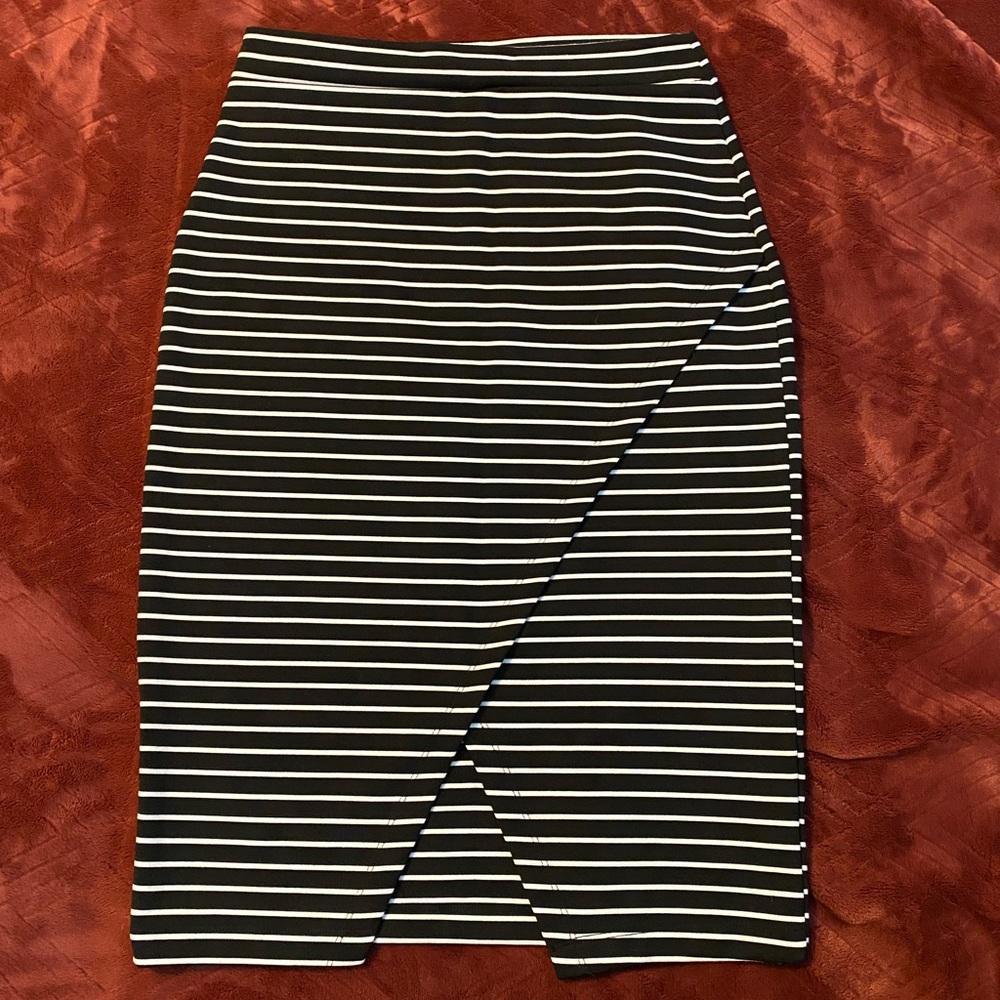 Pencil skirt
